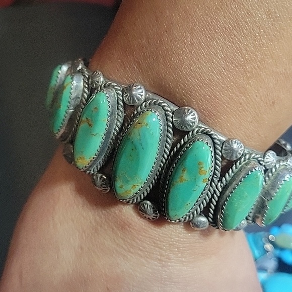 Real Navajo Turquoise 15 Stone Cuff - Picture 11 of 11